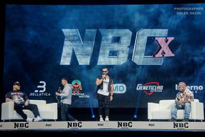 Голубочкин, Ли Прист, Ведущие